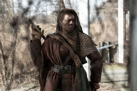 does michonne die in the ones who live|michonne backstory walking dead.